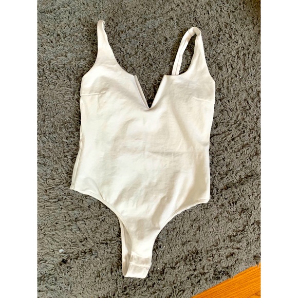 COPY - Lulu’s XOXO Sleeveless bodysuit - Picture 5 of 5
